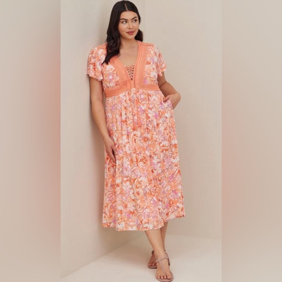 Torrid Sz. 2 (2X/18-20) Lace Up Tea Length Dress - Crinkle Gauze Floral Coral - Picture 1 of 5